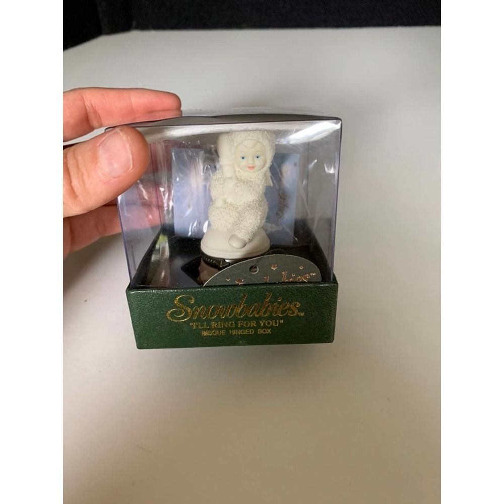 Dept 56 Snowbabies "I'll Ring For You" Retired Hinged trinket Box #6892-8. With